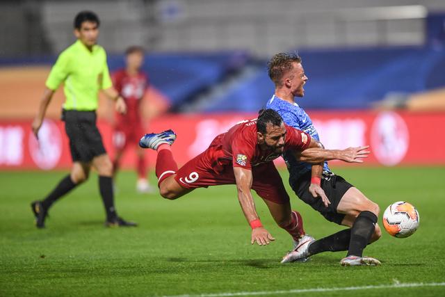 英超-B费点射凯塞多远射破门 曼联1-1切尔西